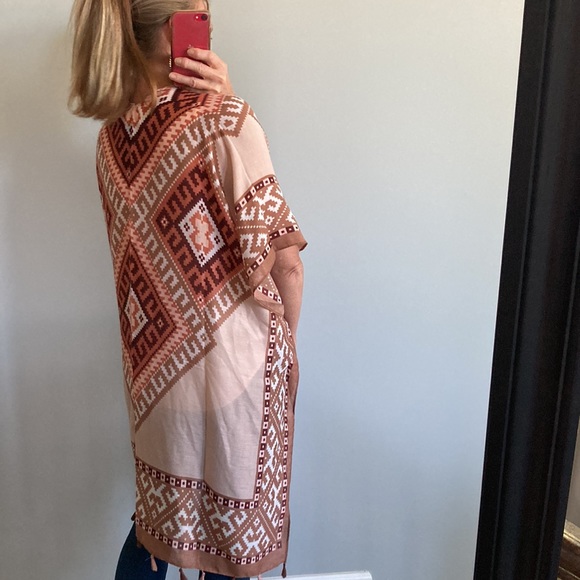 Aztec Print Boho Kimono - Picture 5 of 8